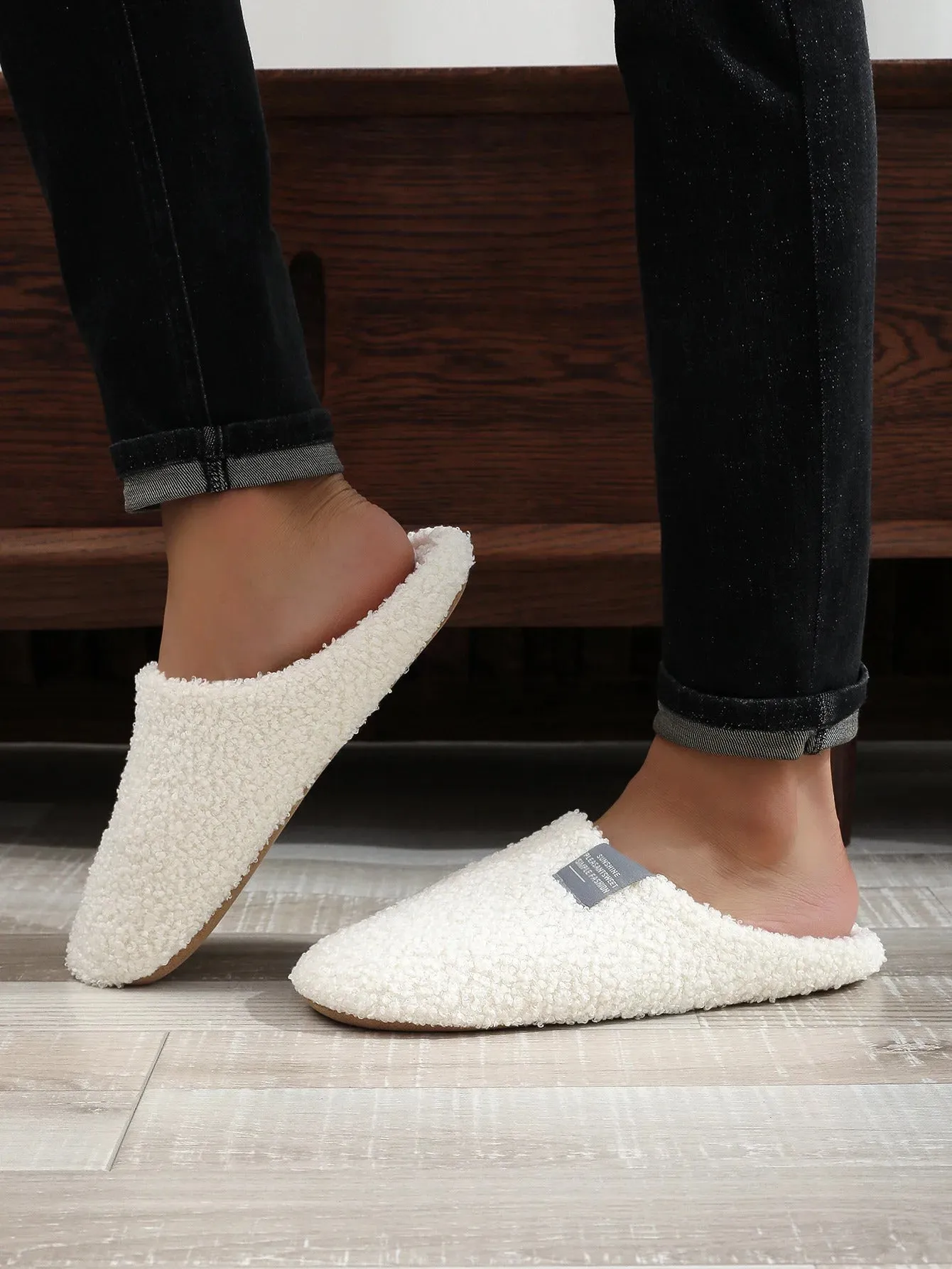 Couples Home Slippers Soft Fur Slippers Warm Indoor Flat Slides Nonslip Cotton Shoes Bedroom Light Slience Flats Floor Shoes