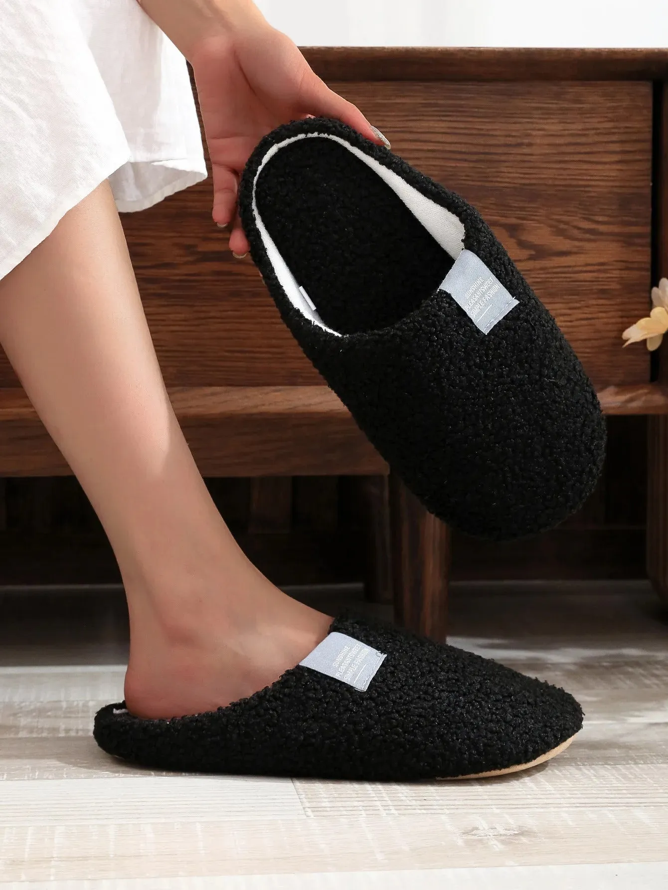 Couples Home Slippers Soft Fur Slippers Warm Indoor Flat Slides Nonslip Cotton Shoes Bedroom Light Slience Flats Floor Shoes