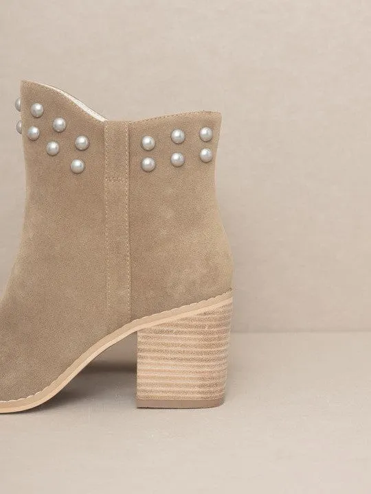 OASIS SOCIETY Taupe and Pearls Alofi - Pearl Collar Booties
