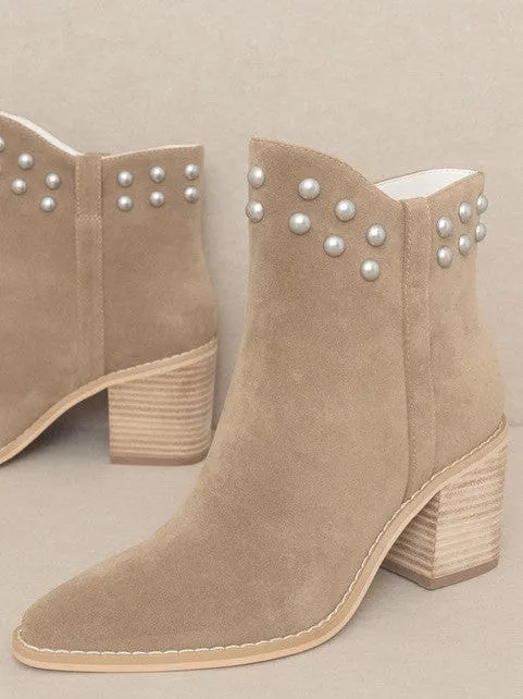 OASIS SOCIETY Taupe and Pearls Alofi - Pearl Collar Booties