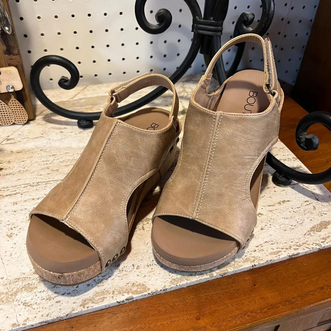 Volta ll Taupe Smooth Platform Wedge/Sandals
